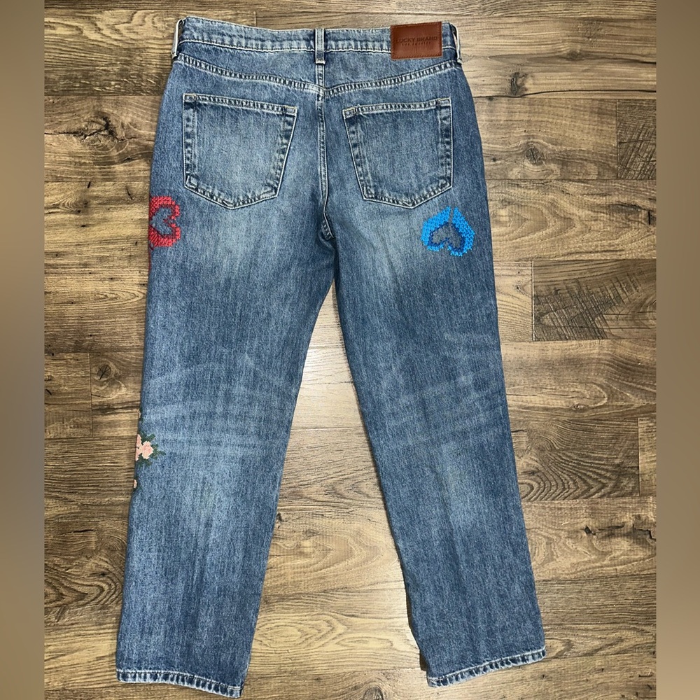 Lucky Brand mid-rise boy jeans with hearts flowers embroidery Valentines 6/28 - Picture 12 of 14